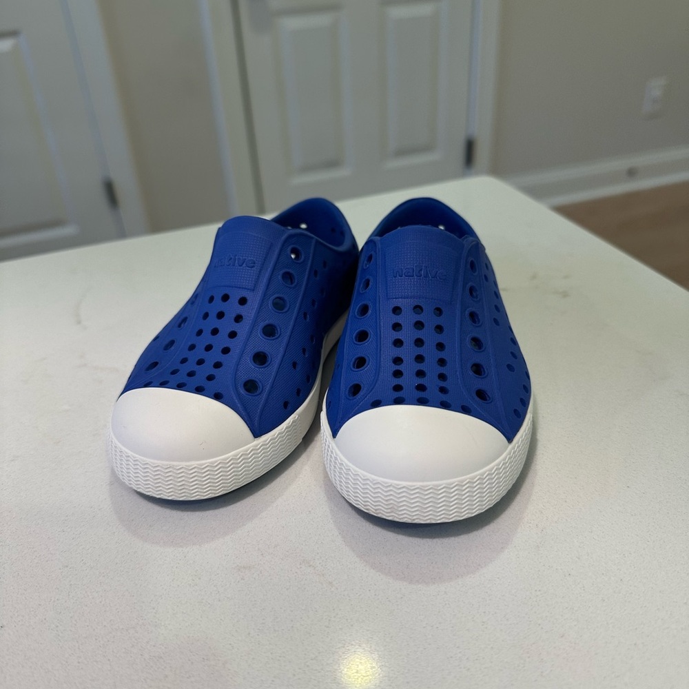 Native Shoes Unisex-Child Jefferson (Toddler/Little Kid) Sneaker Size 7